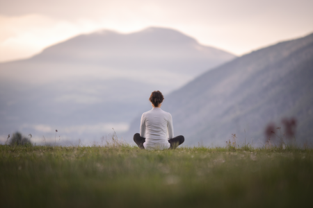 Lâcher-prise : l'antidote au stress pour une rentrée sereine selon une naturopathe