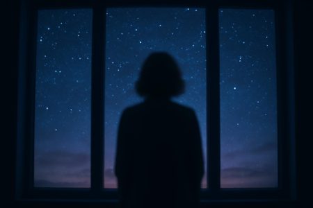 silhouette-fenetre-ciel-etoile-aube