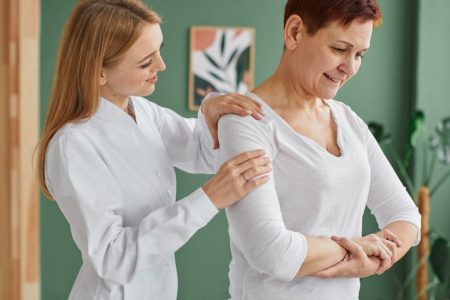 Cure double orientation rhumatologie et phlébologie à Dax : quels bénéfices ?