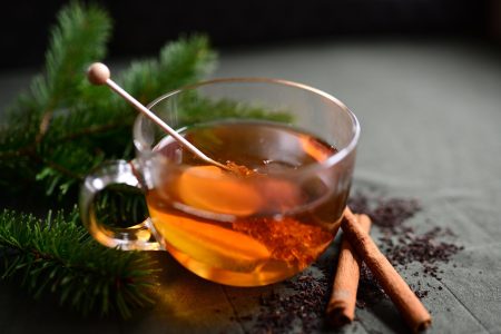 Pourquoi les thés épicés sont-ils si populaires en hiver ?